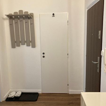 Utulny Apartman Blizko Centra Nagymihály Kültér fotó